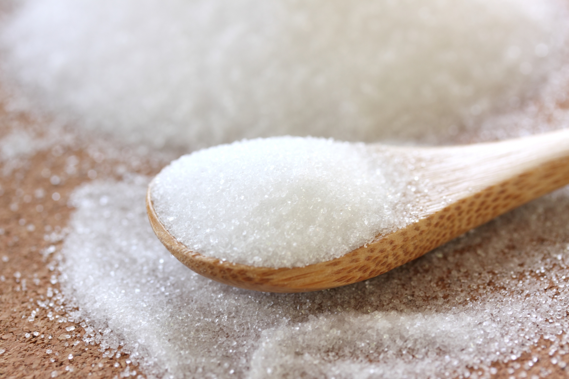 グラニュー糖は体に悪い？ てんさい糖や上白糖で代用できる？