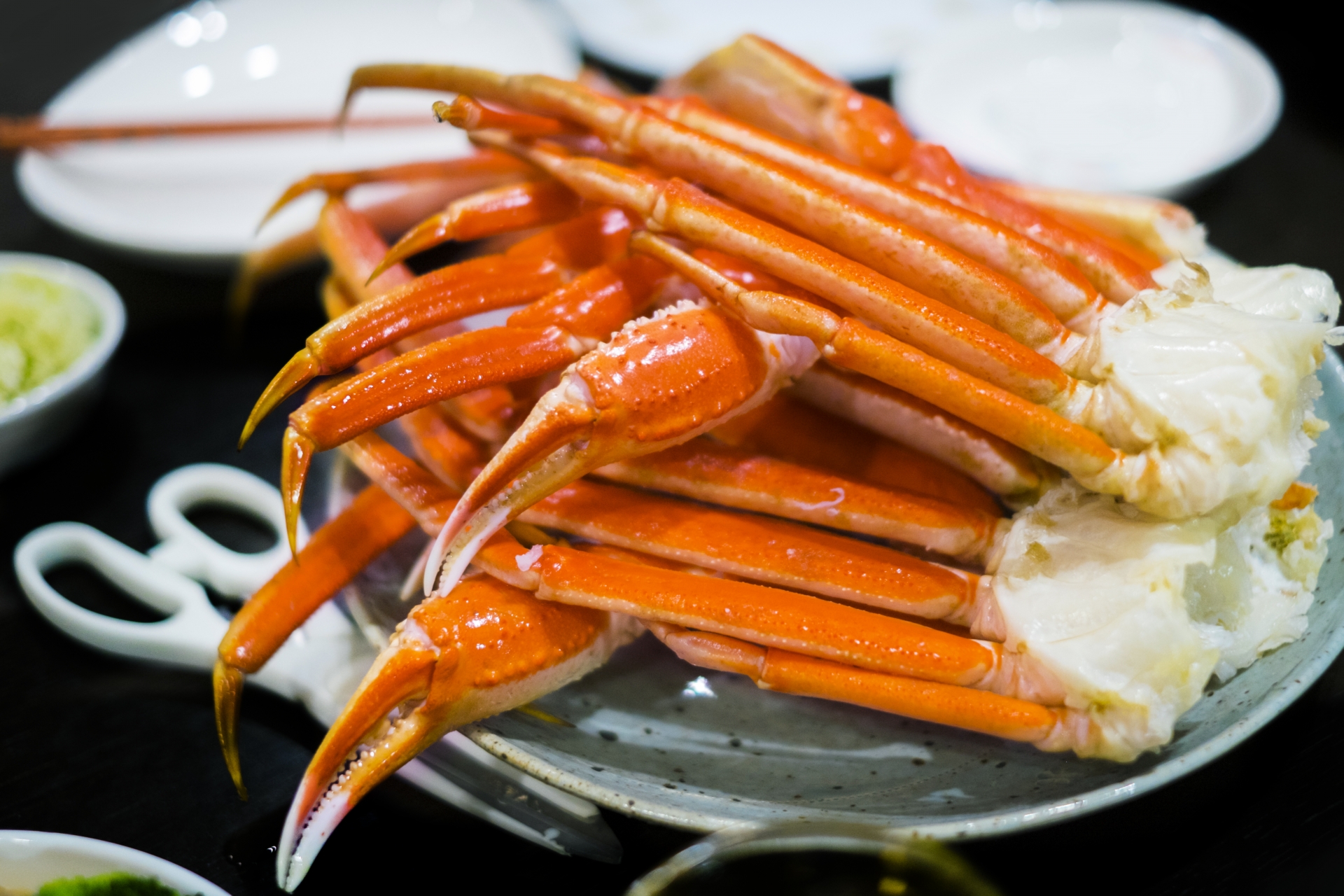 ボイル蟹の基本的な食べ方