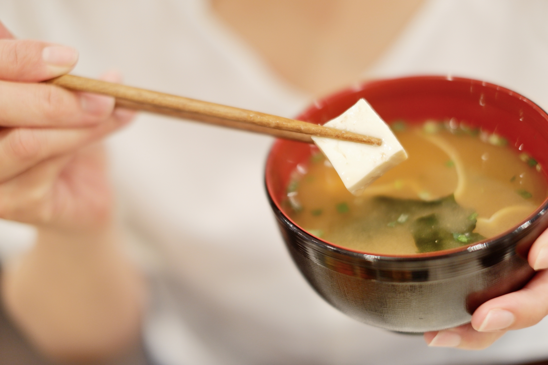 未開封の賞味期限切れ5日の豆腐は食べられる？