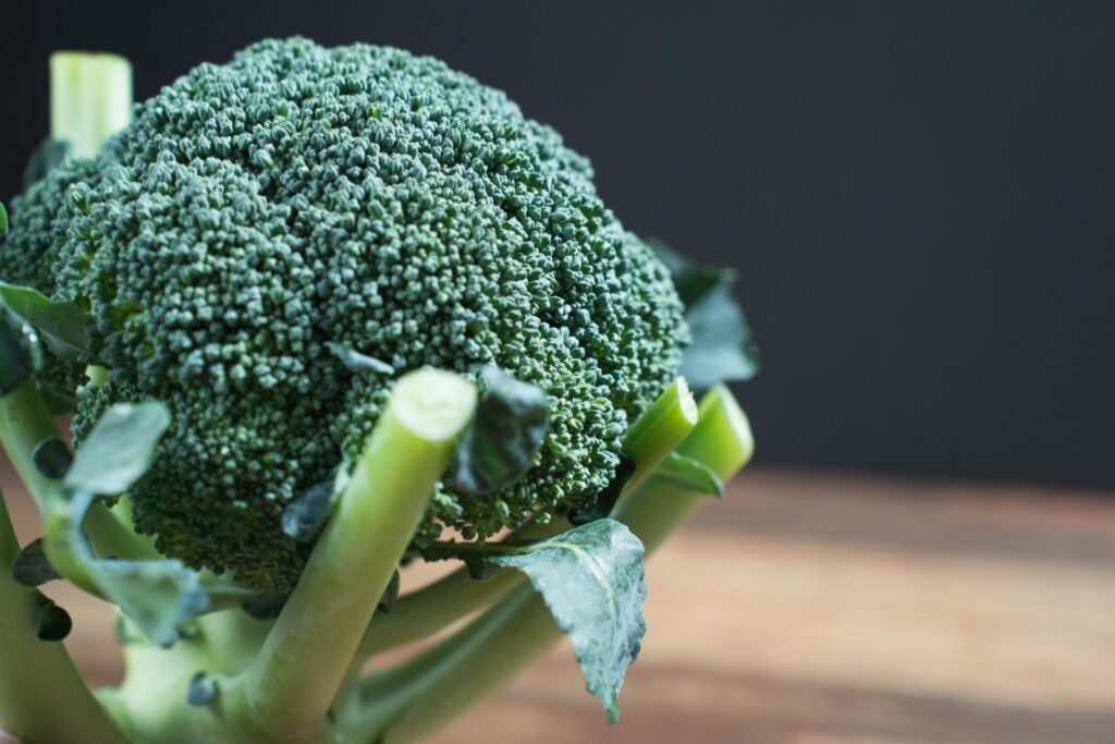 ブロッコリーが茶色に変色？ ぬめりや斑点、茎空洞は食べられる？ はるしお